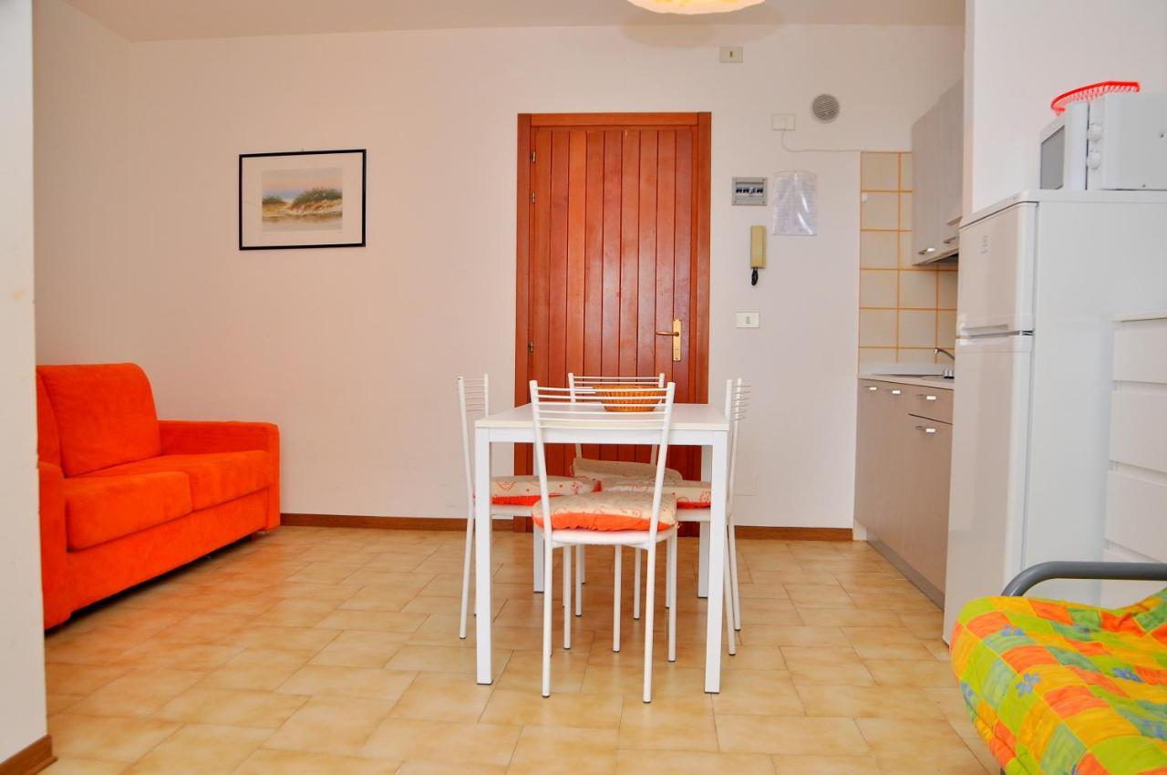 Residence Itaca Bibione Exterior foto