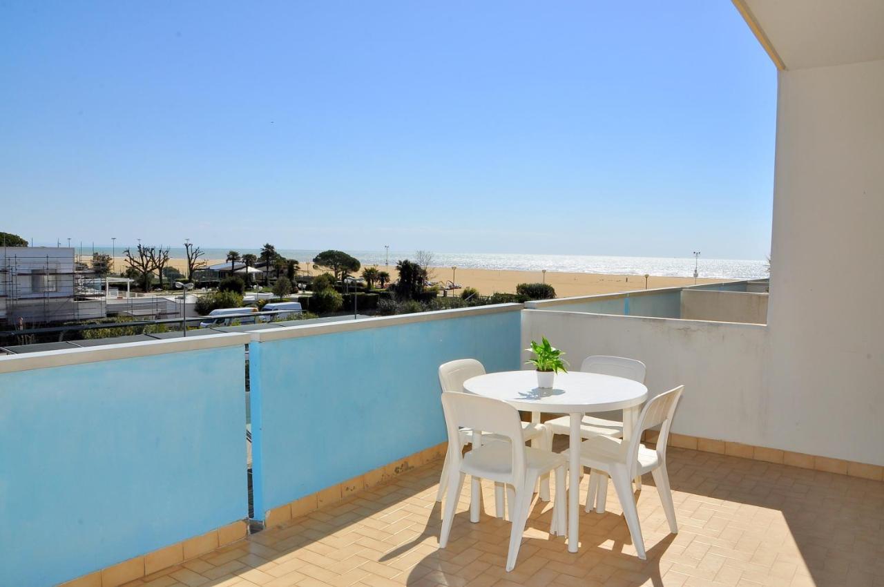 Residence Itaca Bibione Exterior foto